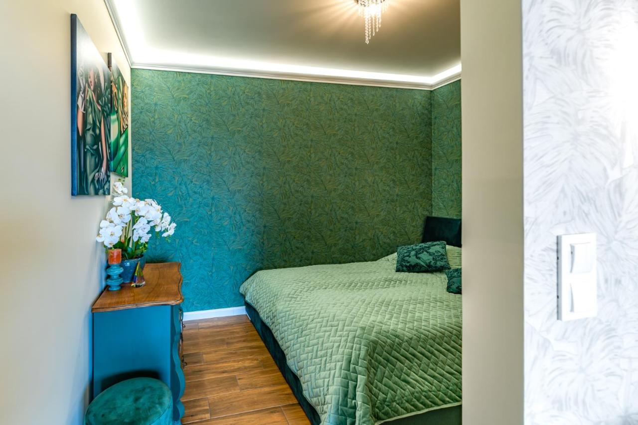 Zielony Apartament Pod Zaglami Zegrze Poludniowe Екстериор снимка
