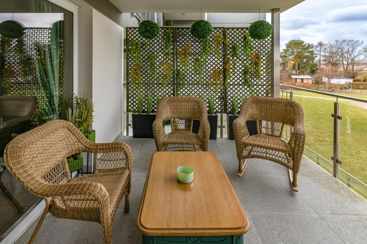 Zielony Apartament Pod Zaglami Zegrze Poludniowe Екстериор снимка